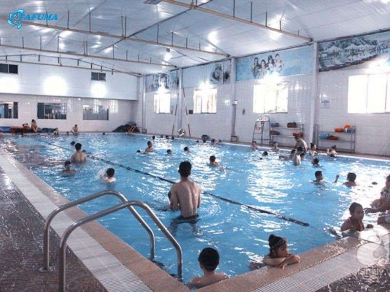 Bể bơi bốn mùa Định Công