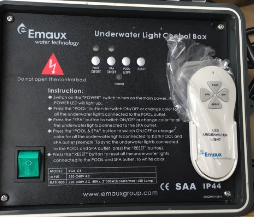 Hệ thống các nút của bộ điều khiển đèn Led Emaux