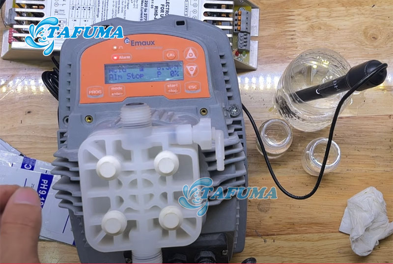 Tafuma tiến hành test bơm định lượng CTRL Emaux