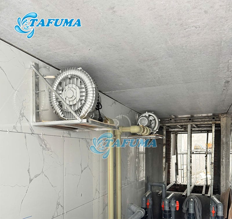 Máy thổi khí bể bơi được Tafuma lắp đặt cho khách hàng
