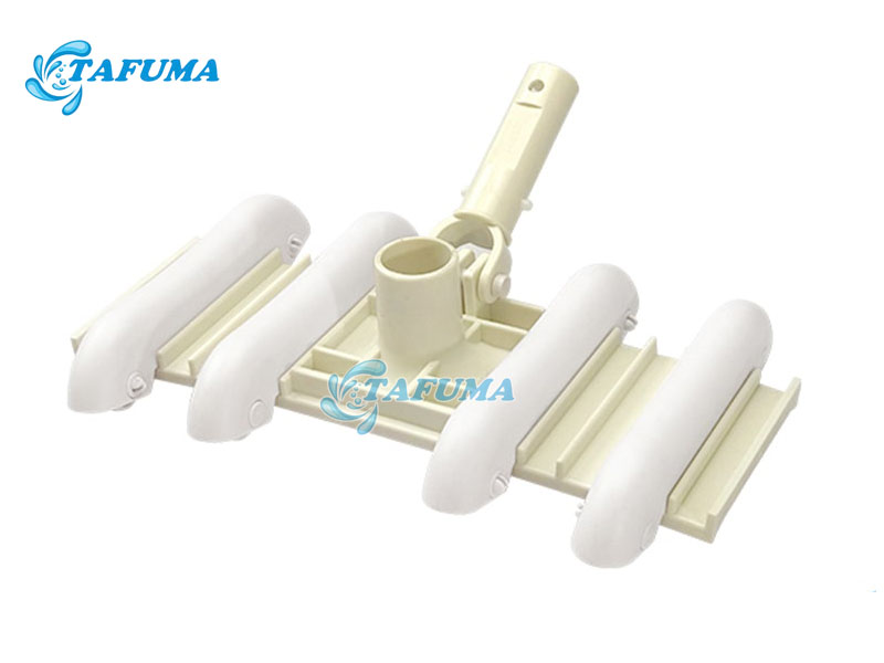 Bàn hút đáy bể bơi Emaux