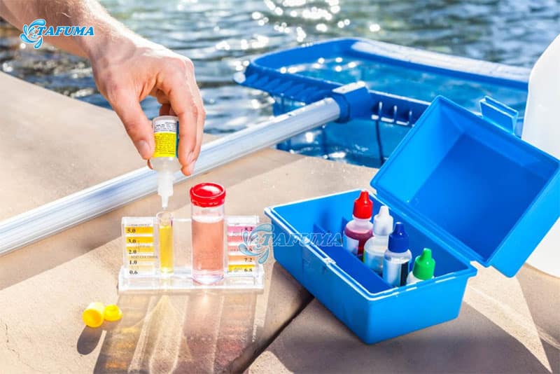Sử dụng bộ test nước bể bơi chuẩn kỹ thuật