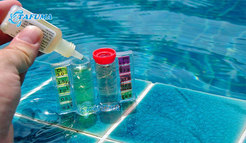 Test nước bể bơi