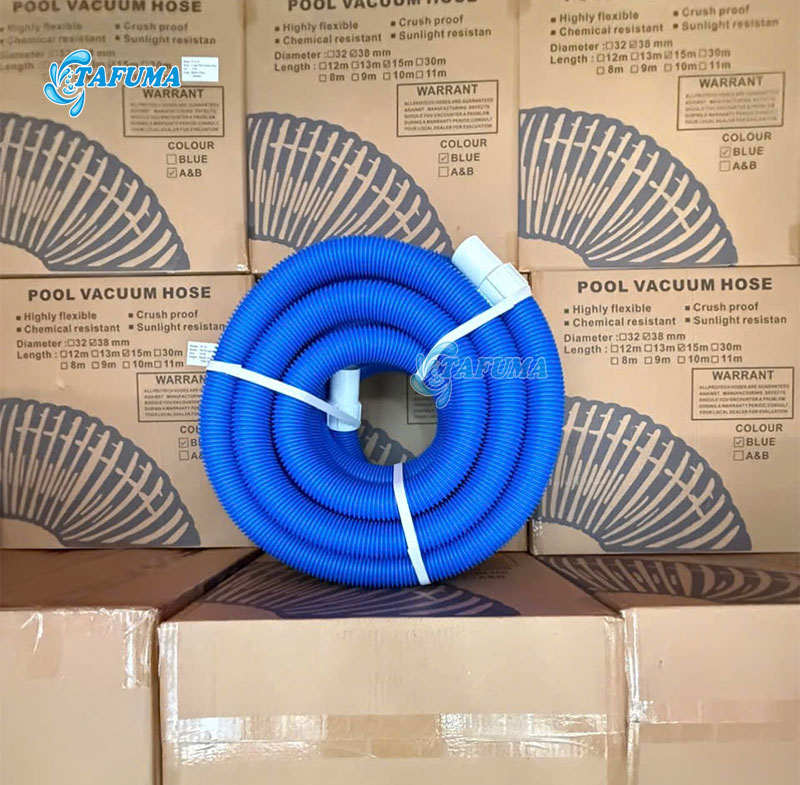 Ống mềm bể bơi tại kho của Tafuma