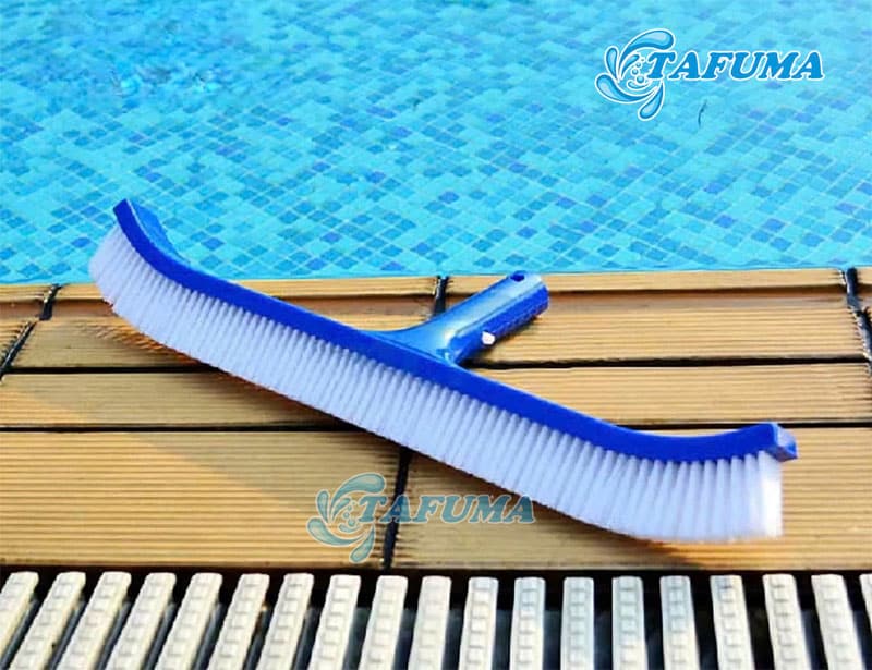 Bàn chải cọ thành bể