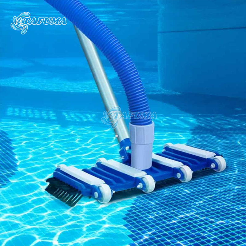 Bộ bàn hút vệ sinh bể bơi