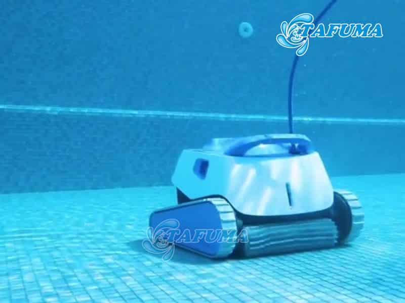 Robot vệ sinh hồ bơi tự động