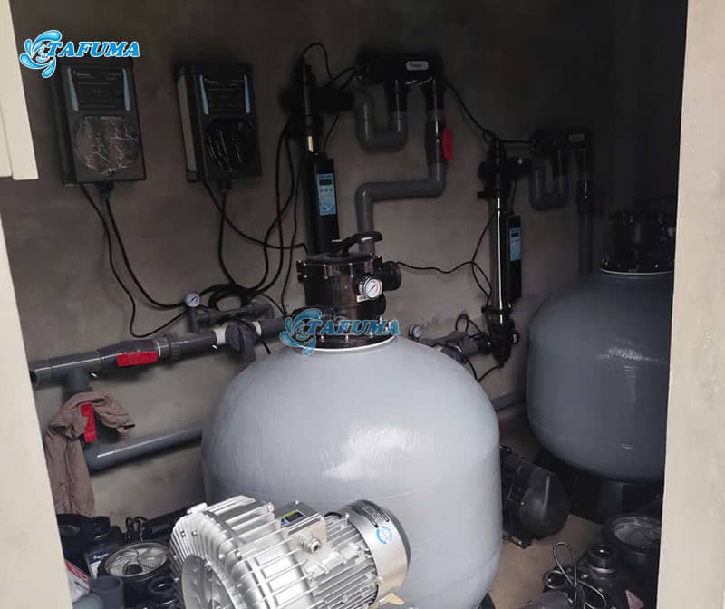 Trước khi lắp đèn UV Emaux cần phải kiểm tra kỹ đường ống