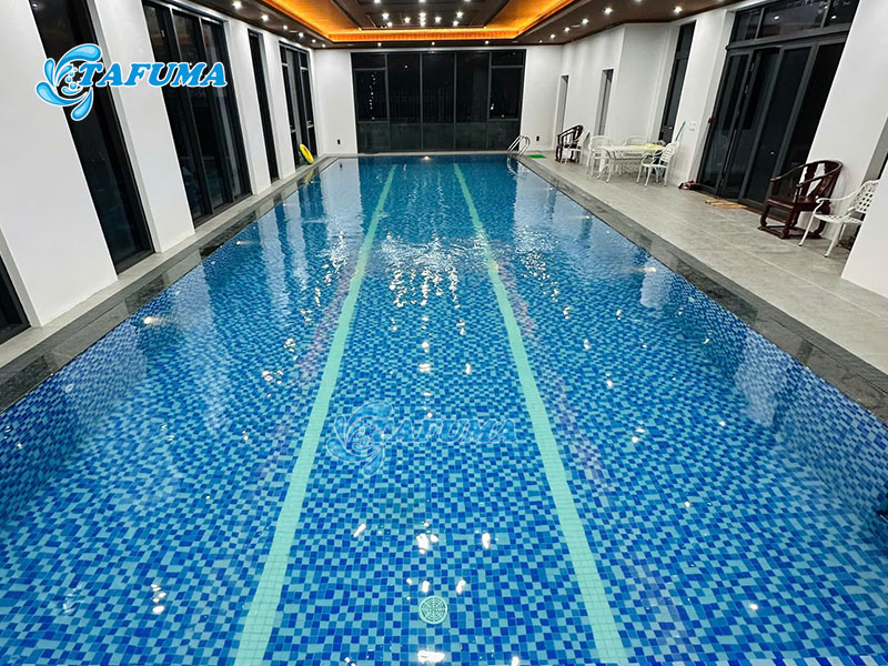 Đèn hồ bơi bị cháy có gây nguy hiểm cho người sử dụng hồ bơi