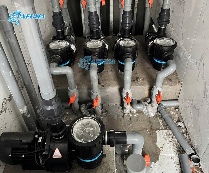 Đội ngũ tư vấn viên tư vấn dòng sản phẩm phù hợp cho khách hàng